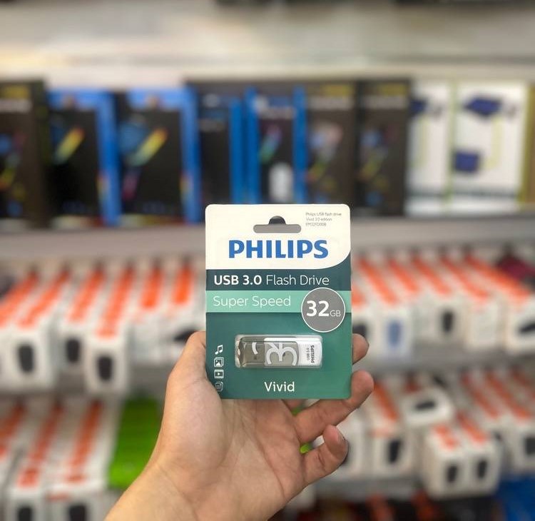فلش مموری فیلیپس مدل Vivid ظرفیت 32گیگابایت USB 3.0
